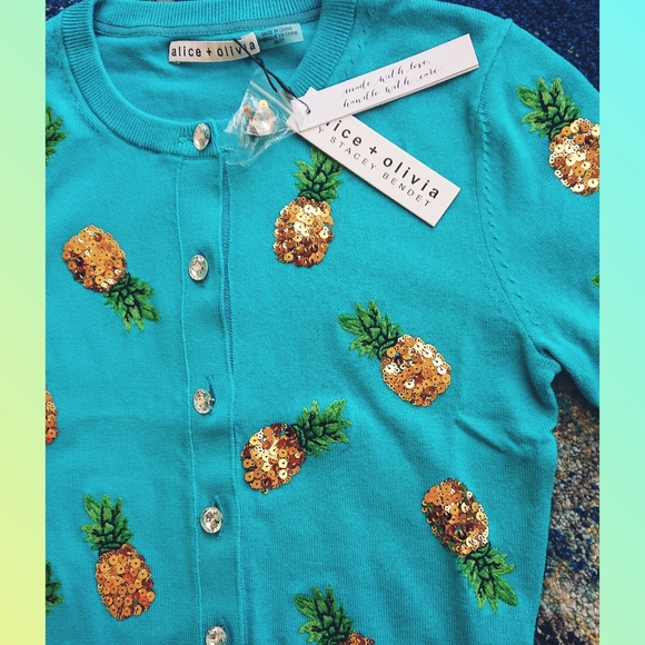 ALICE + OLIVIA Brady Sequin Pineapple Cardigan NWT - Picture 8 of 15